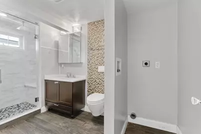 513 Woonasquatucket Avenue, North Providence, RI 02911 - Photo 27