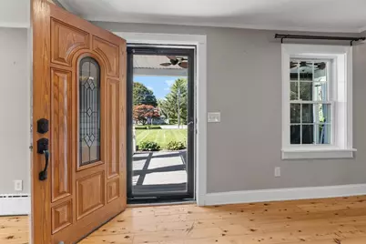513 Woonasquatucket Avenue, North Providence, RI 02911 - Photo 19