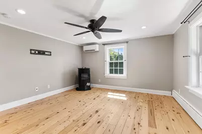 513 Woonasquatucket Avenue, North Providence, RI 02911 - Photo 45