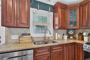 63 Georgia Ave, Providence, RI 02905 - Photo 15