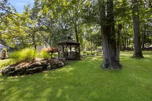86 Wickham Rd, North Kingstown, RI 02852 - Photo 31