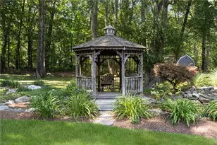 86 Wickham Rd, North Kingstown, RI 02852 - Photo 27