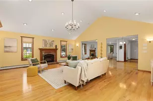 86 Wickham Rd, North Kingstown, RI 02852 - Photo 5