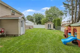8 Progress Ave, Johnston, RI 02919 - Photo 35