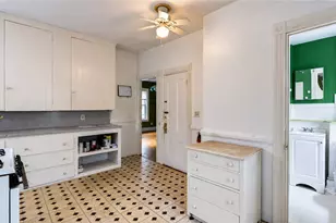 166 Summit St, Pawtucket, RI 02860 - Photo 7
