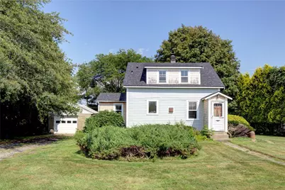 318 Mitchells Lane, Middletown, RI 02842 - Photo 3