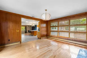 2 Wardlaw Ct, Providence, RI 02908 - Photo 25