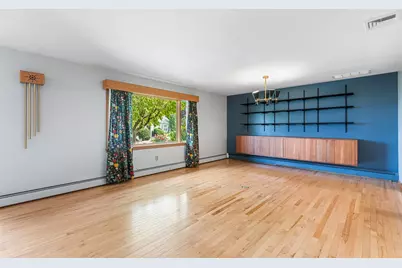 2 Wardlaw Court, Providence, RI 02908 - Photo 7
