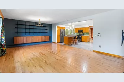 2 Wardlaw Court, Providence, RI 02908 - Photo 5
