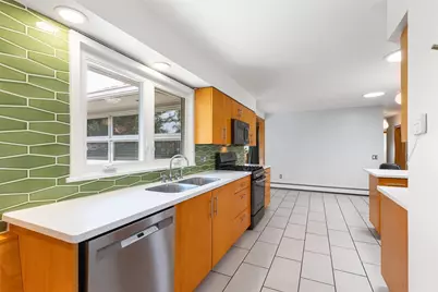 2 Wardlaw Court, Providence, RI 02908 - Photo 15