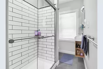 37 Trenton Street, Pawtucket, RI 02860 - Photo 17