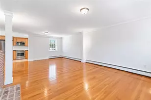 17 Bank St, Warwick, RI 02888 - Photo 17