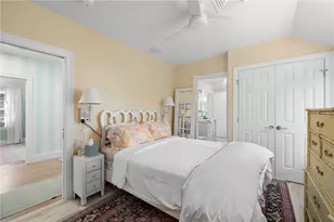 342 Blvd Blvd, Middletown, RI 02842 - Photo 9