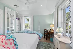 342 Blvd Blvd, Middletown, RI 02842 - Photo 17