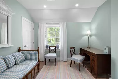 342 Boulevard Boulevard, Middletown, RI 02842 - Photo 17