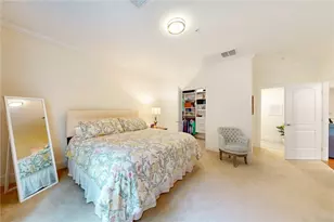 1404 S County Trl, East Greenwich, RI 02818 - Photo 19