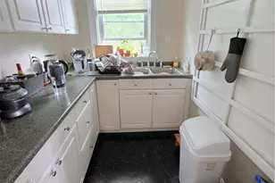 45 Carrington Ave, Providence, RI 02906 - Photo 19