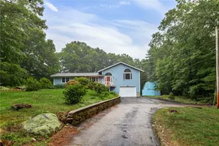 2157 Middle Rd, East Greenwich, RI 02818 - Photo 19