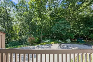 7 Wake Robin Rd, Lincoln, RI 02865 - Photo 9