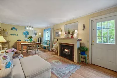 4 Melbourne Drive, Narragansett, RI 02882 - Photo 13