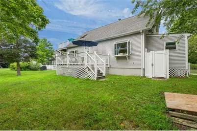 4 Melbourne Drive, Narragansett, RI 02882 - Photo 3