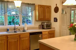 163 Lake Washington Dr, Glocester, RI 02814 - Photo 7