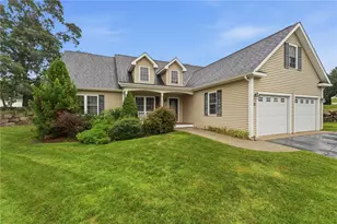 31 Butterfly Dr, Westerly, RI 02891 - Photo 1