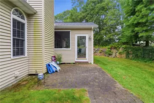 31 Butterfly Dr, Westerly, RI 02891 - Photo 45
