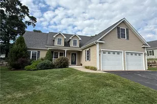 31 Butterfly Dr, Westerly, RI 02891 - Photo 7