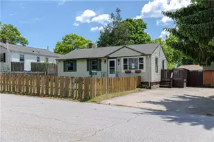 6 Kathy Ave, Coventry, RI 02816 - Photo 5