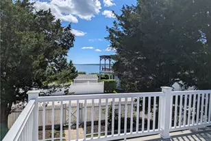 543 Park Ave, Portsmouth, RI 02871 - Photo 13