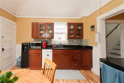 18 Almy Street, Newport, RI 02840 - Photo 11