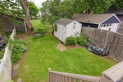18 Almy Street, Newport, RI 02840 - Photo 27
