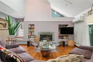 24 Constellation Ct, Jamestown, RI 02835 - Photo 9
