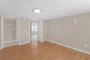 24 Tacoma St, Cranston, RI 02920 - Photo 23