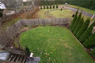 72 Thames St, Bristol, RI 02809 - Photo 21