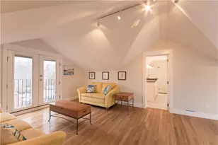 72 Thames St, Bristol, RI 02809 - Photo 15