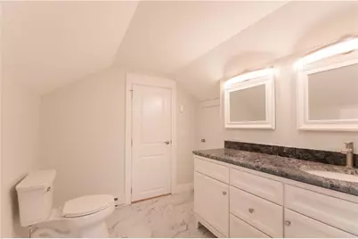 72 Thames Street #2, Bristol, RI 02809 - Photo 19