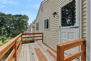 29 Stillwater Ave, Providence, RI 02908 - Photo 31