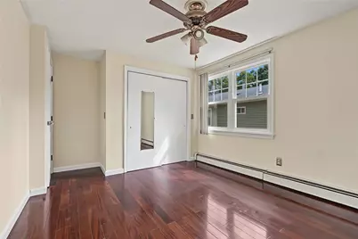 29 Stillwater Avenue, Providence, RI 02908 - Photo 9