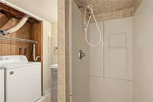 29 Stillwater Ave, Providence, RI 02908 - Photo 25