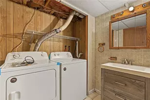 29 Stillwater Ave, Providence, RI 02908 - Photo 27