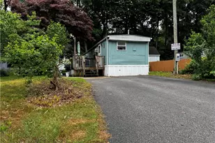 23 Woodridge Dr, Burrillville, RI 02839 - Photo 3