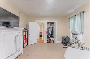 91 Laura St, Providence, RI 02907 - Photo 17