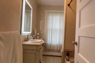79 Barrows St, Providence, RI 02909 - Photo 5