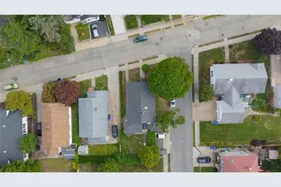 39 Bolton Avenue, Providence, RI 02908 - Photo 13