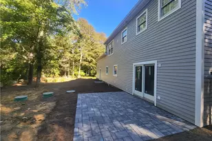 1015 E Shore Rd, Jamestown, RI 02835 - Photo 5