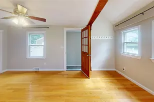 11 Harris Ave, Johnston, RI 02919 - Photo 7