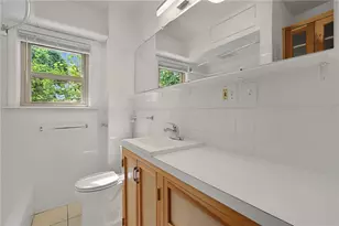 97 Jenkins St, Providence, RI 02906 - Photo 15