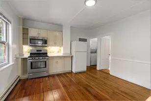 97 Jenkins St, Providence, RI 02906 - Photo 11